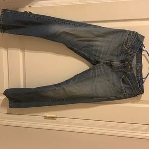 Men’s Levi’s 32x32 Slim Straight.